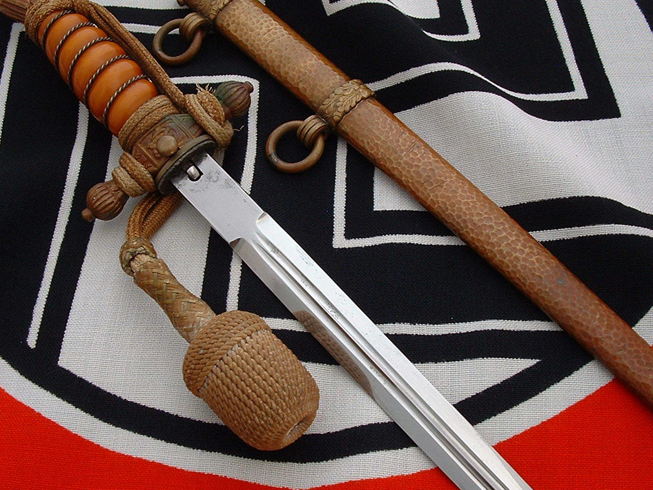 2nd model navy by luneschloss - d617 - 4