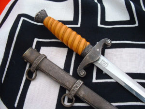 army officer-s dagger by alcoso - d633 - 2