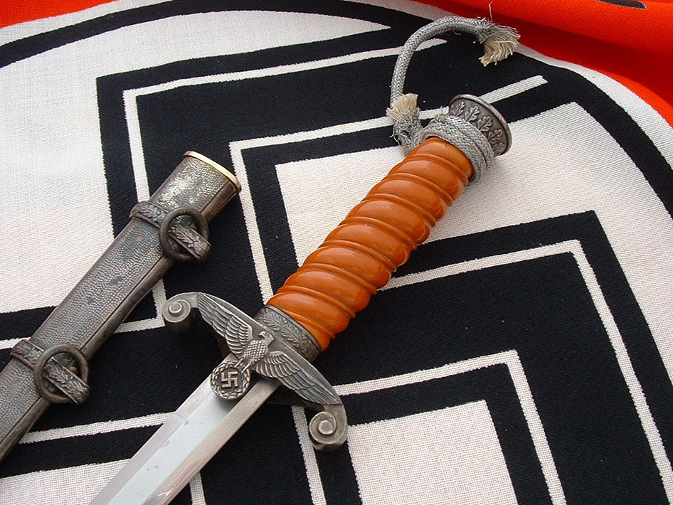 army officer-s dagger by eickhorn - d642 - 1