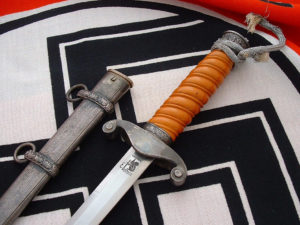 army officer-s dagger by eickhorn - d642 - 2