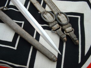 Heer Officer's Dagger by Eickhorn - D661 - 6