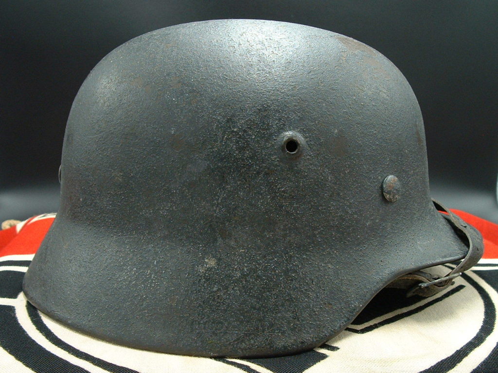 M40 Luftwaffe Helmet - HKP 64 - H163 - 4