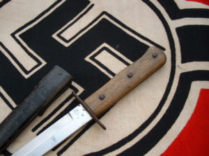 Luftwaffe Fighting Knife - D662 - 3
