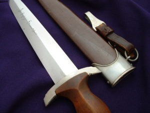 Partial Rohm Honor Dagger by Eickhorn - D675 - 13