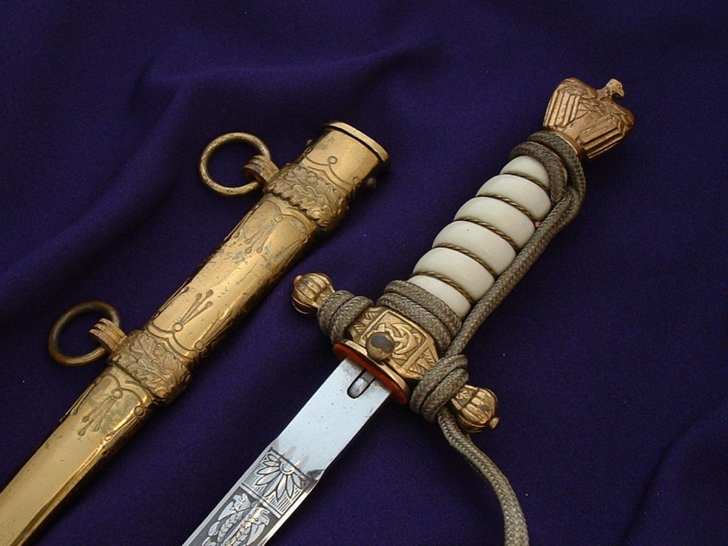 2nd Model Navy by WKC - D690 - 2