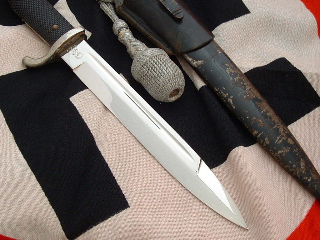 Kreigsmarine Officer's Bayonet by WKC - D694 - 2