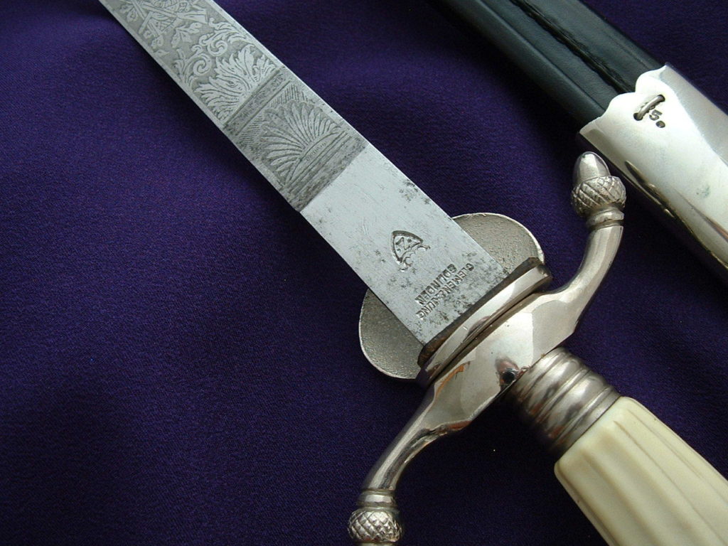 Shooting Association Dagger by C&J - D677 - 11