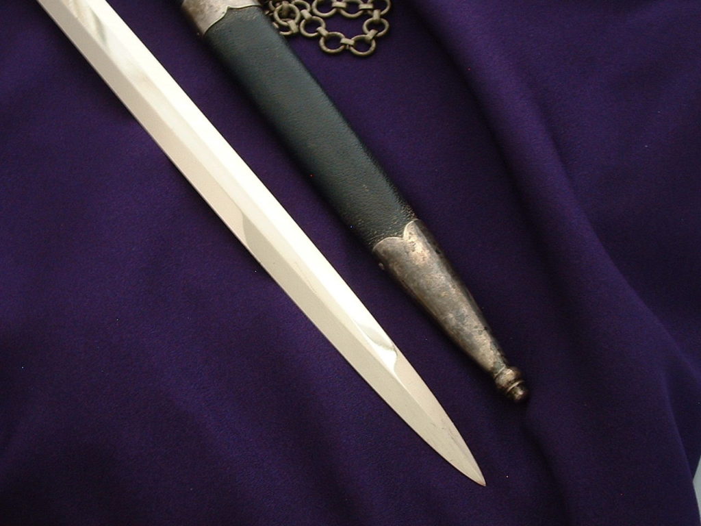 1st Model Luft Officer's Dagger by Alcoso - D712 - 9