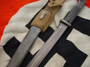 Matching Combat Bayonet by WKC - D756 - 4