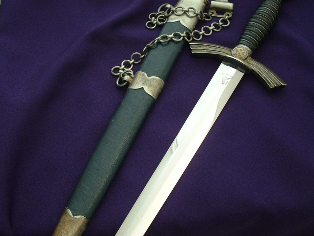 1st Model Luftwaffe Officer's Dagger by SMF - D760 - 5