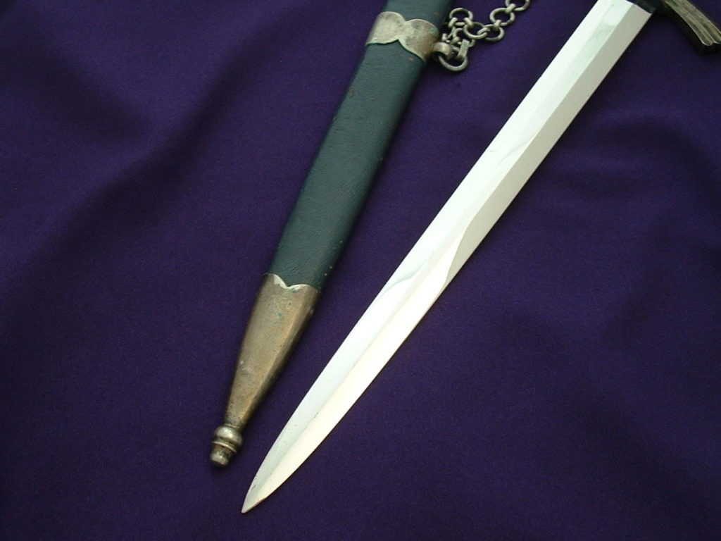 1st Model Luftwaffe Officer's Dagger by SMF - D760 - 7