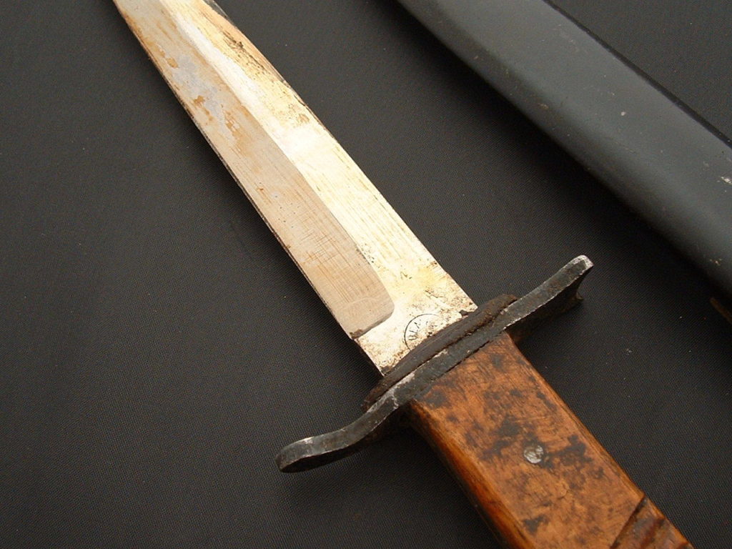 WWI German Fighting Knife by DEMAG - D795 - 5