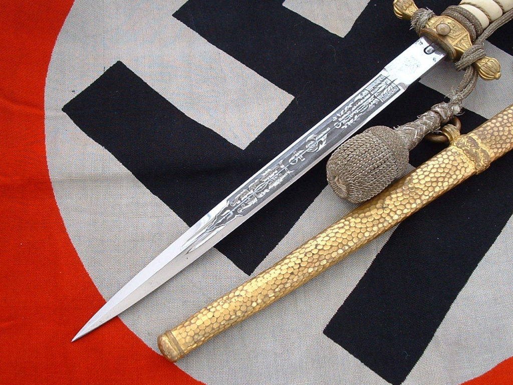 2nd Model Navy Dagger by Eickhorn - D790 - 5