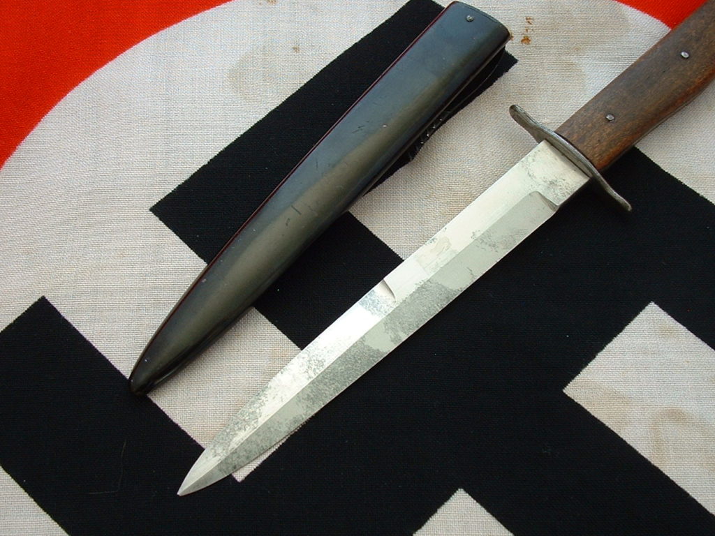 Luftwaffe Fighting Knife - D806 - 3