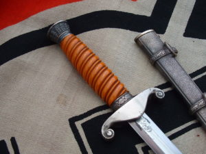 Army Officer's Dagger by WKC - D818 - 2