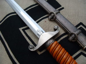 Army Officer's Dagger by WKC - D818 - 9