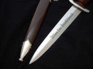 Mint Puma RZM SA Dagger - D819 - 4