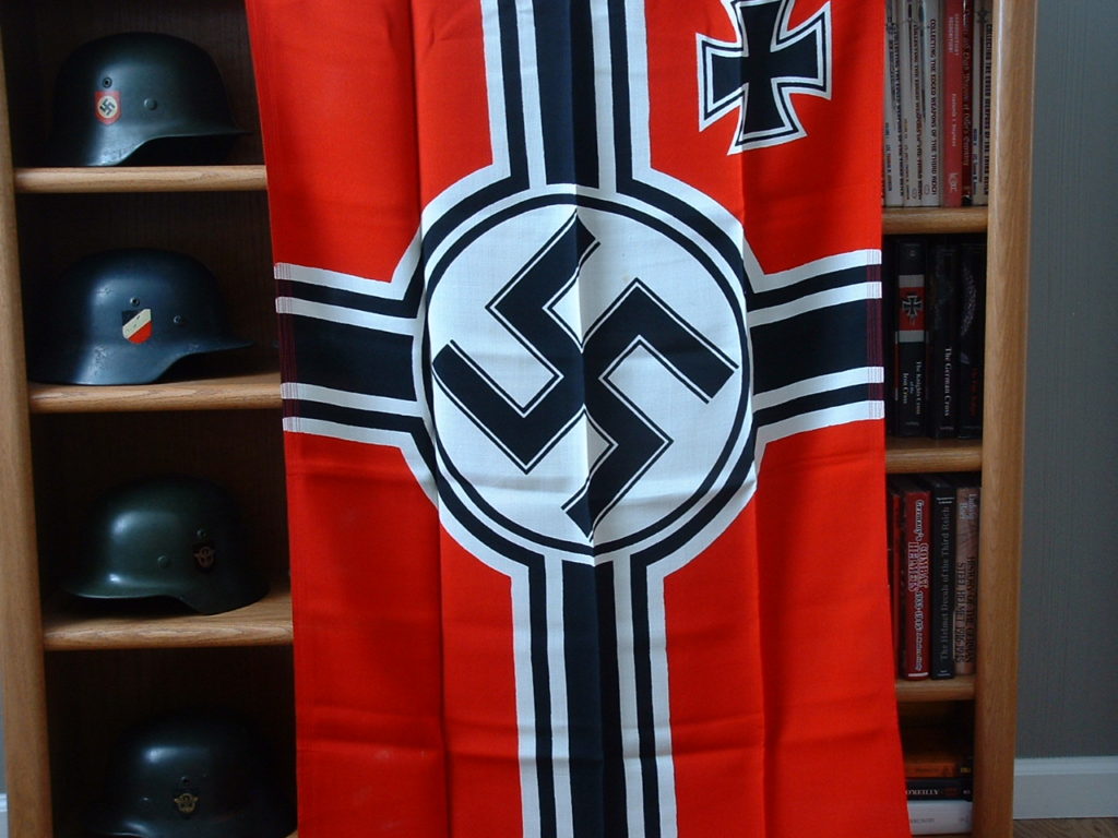 Mint Battle Flag 80 x 135 - F167 - 1