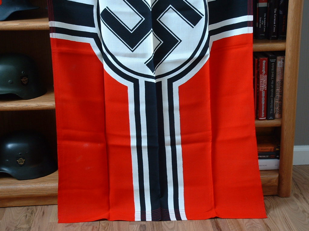 Mint Battle Flag 80 x 135 - F167 - 3