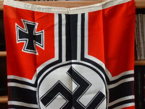 Mint Battle Flag 80 x 135 - F167 - 5