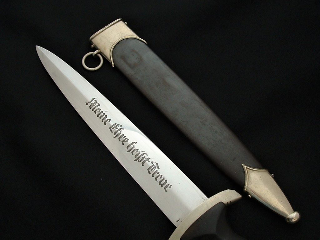 Early M33 SS Dagger by Hammesfahr - D823 - 9