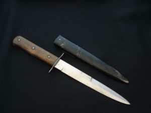 Luftwaffe Fighting Knife - D822 - 3