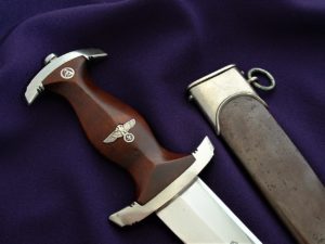 Ground Rohm SA Honor Dagger by Eickhorn - D835 - 2