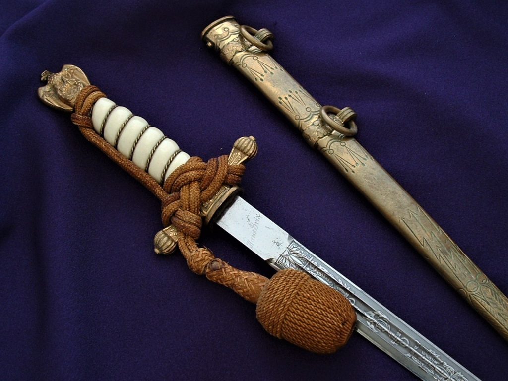 Personalized Kriegs Dagger by Eickhorn - D827 - 2