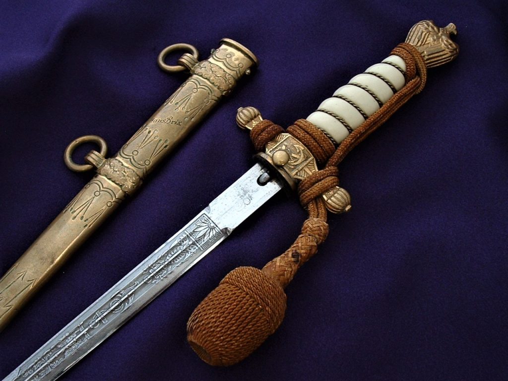 Personalized Kriegs Dagger by Eickhorn - D827 - 3