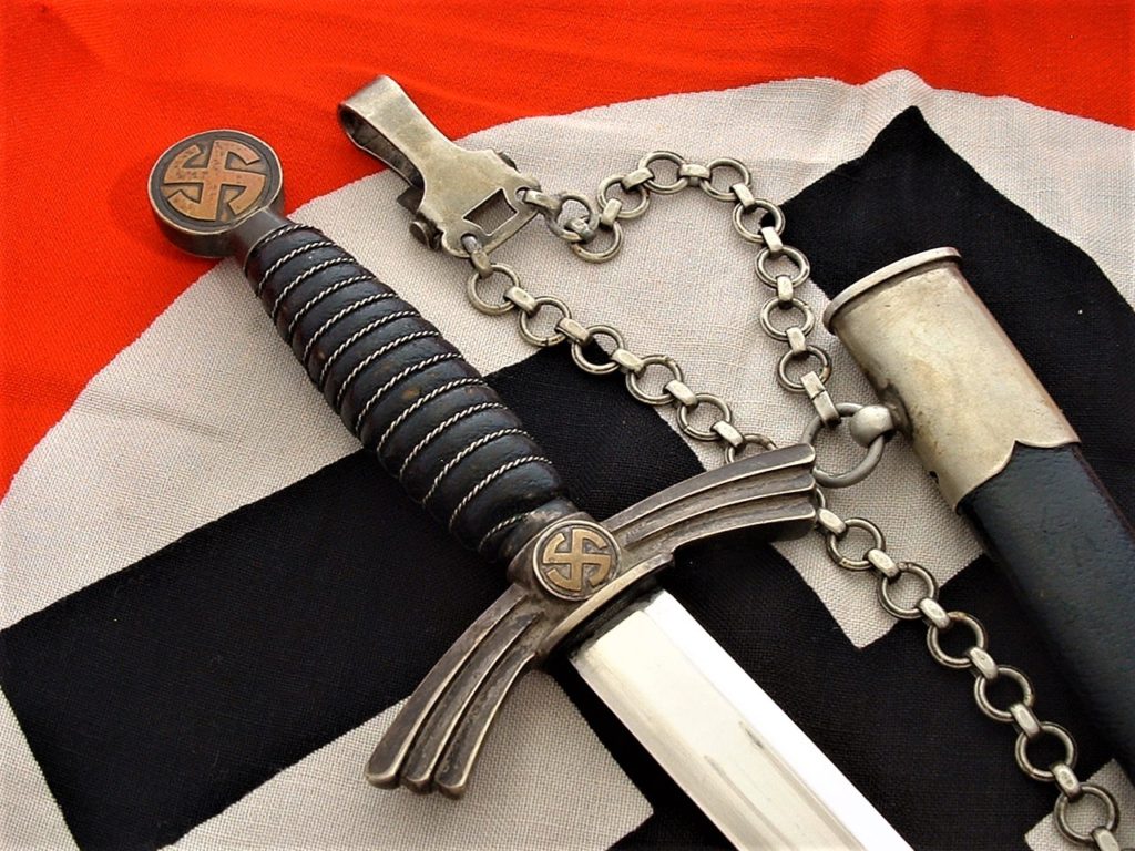 1st Model Luftwaffe Officer's Dagger by Malsch - D841 - 3