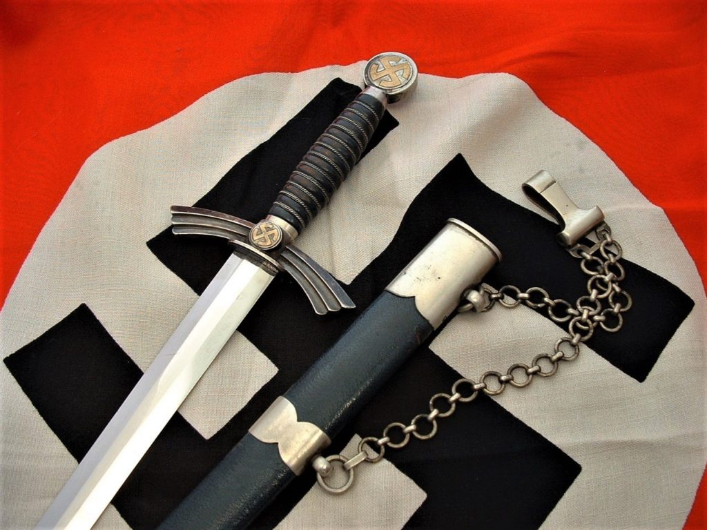First Model Luftwaffe Officer's Dagger by SMF - D848 - 1