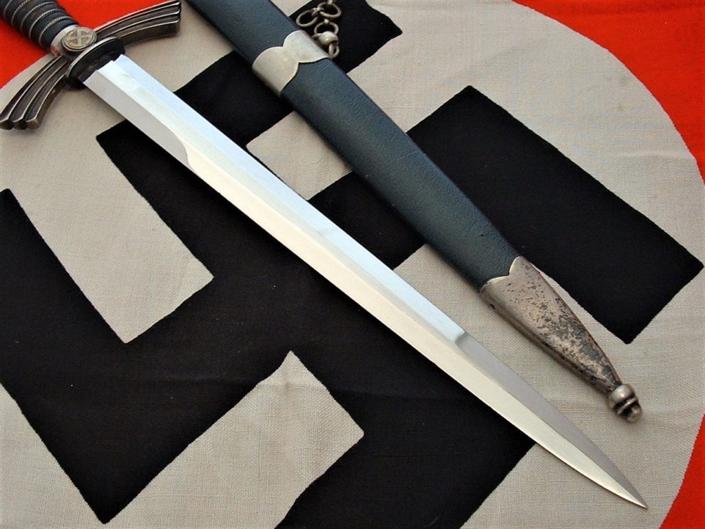 First Model Luftwaffe Officer's Dagger by SMF - D848 - 9