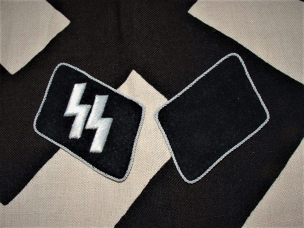 Mint Pair of SS Officer’s Collar Tabs - C251 - 1