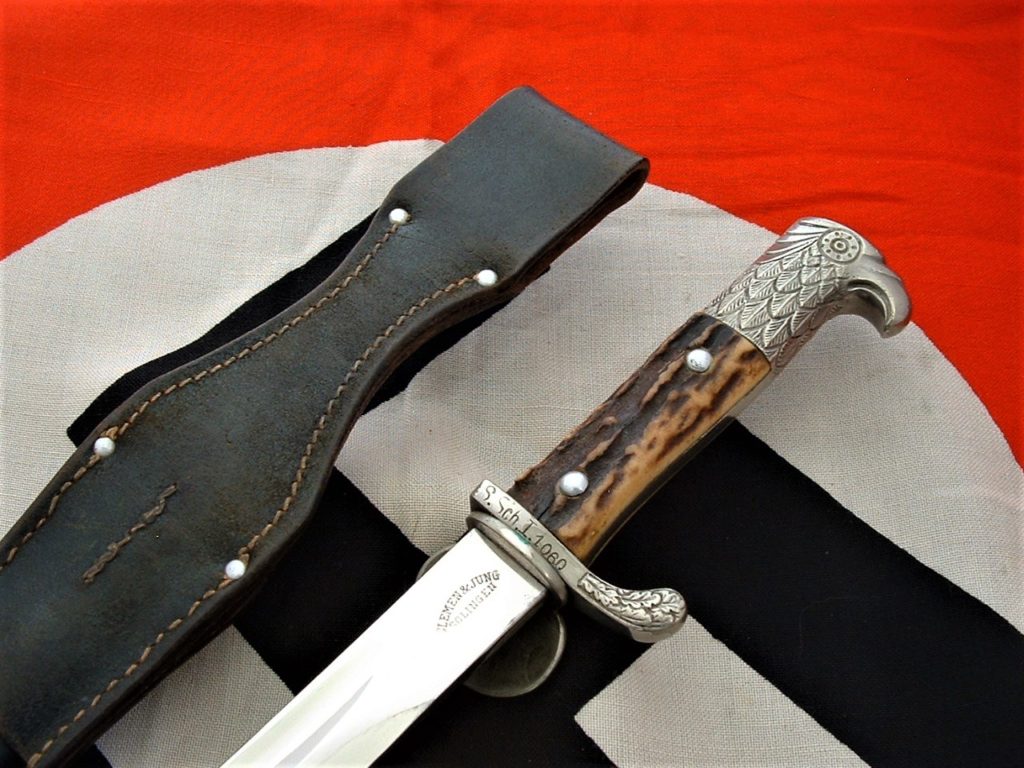 Minty Rare 3rd Reich Police Clam Shell Bayonet by C&J - D864 - 2