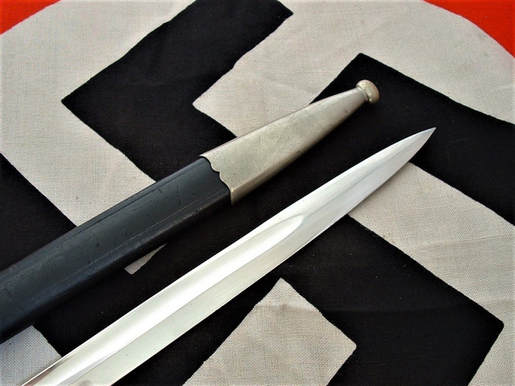 Minty Rare 3rd Reich Police Clam Shell Bayonet by C&J - D864 - 5