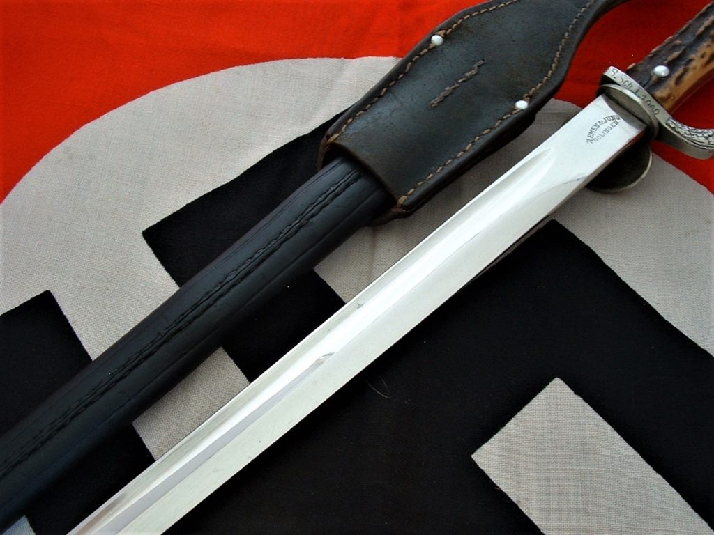 Minty Rare 3rd Reich Police Clam Shell Bayonet by C&J - D864 - 6