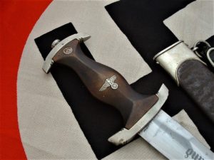 Eickhorn Ground Rohm Honor Dagger - D875 - 8