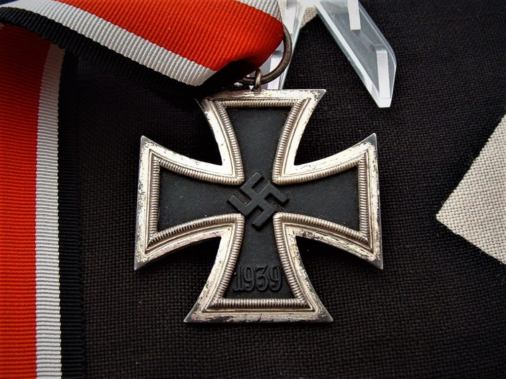 Iron Cross 2nd Class by Deumer - M449 - 2