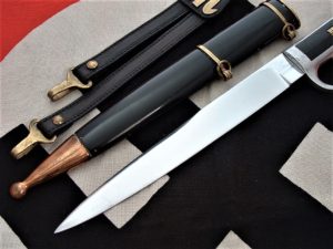 M37 WWII Italian Fascist Officer's Dagger - D878 - 4