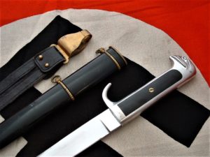 WWII Italian Officer's Fascist Dagger - D879 - 3