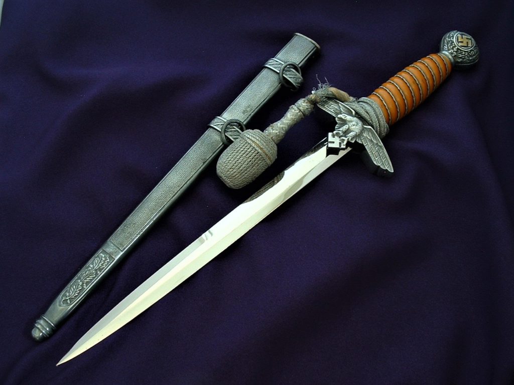 2nd Model Luftwaffe Dagger by Weyersberg - D886 - 1