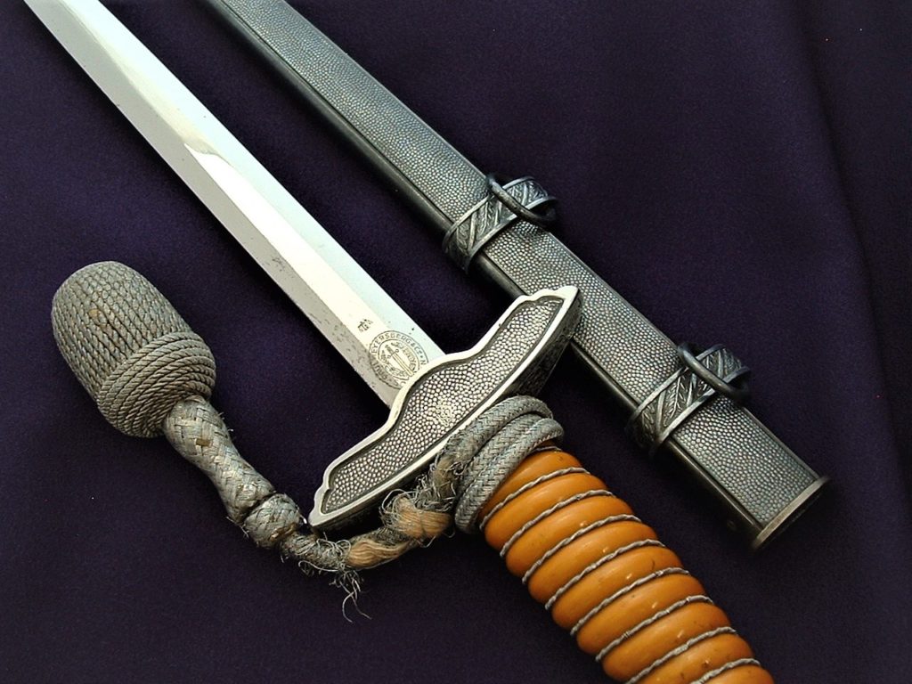 2nd Model Luftwaffe Dagger by Weyersberg - D886 - 9