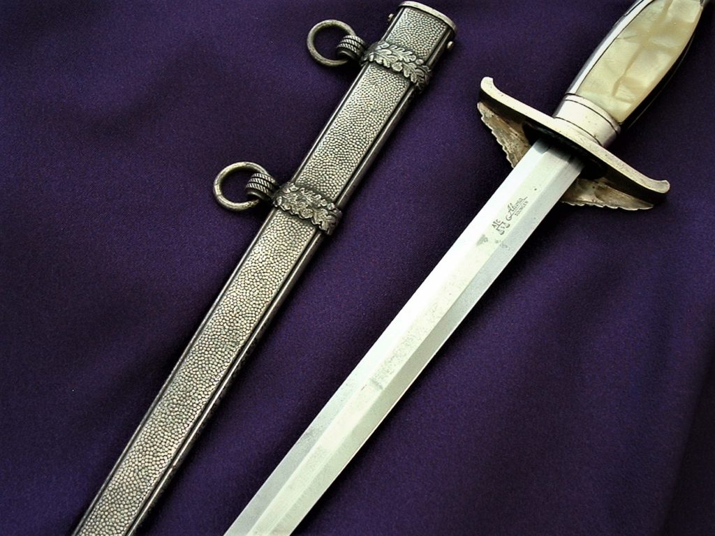 Government Official Dagger by Alcoso - D883 - 4
