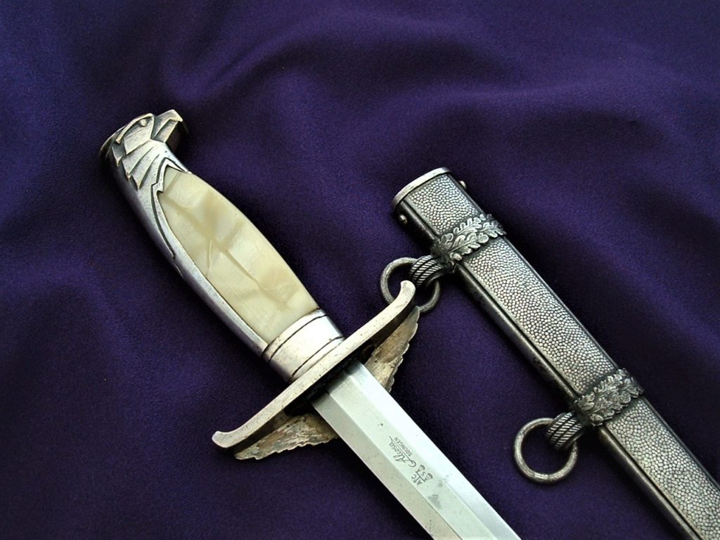 Government Official Dagger by Alcoso - D883 - 7