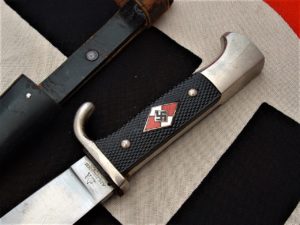 Hitler Youth Knife by M&A - D888 - 3