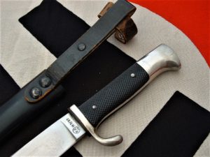 Hitler Youth Knife by M&A - D888 - 4