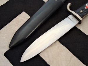 Hitler Youth Knife by M&A - D888 - 5