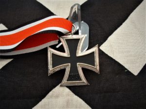 Iron Cross 2nd Class - M450 - 2