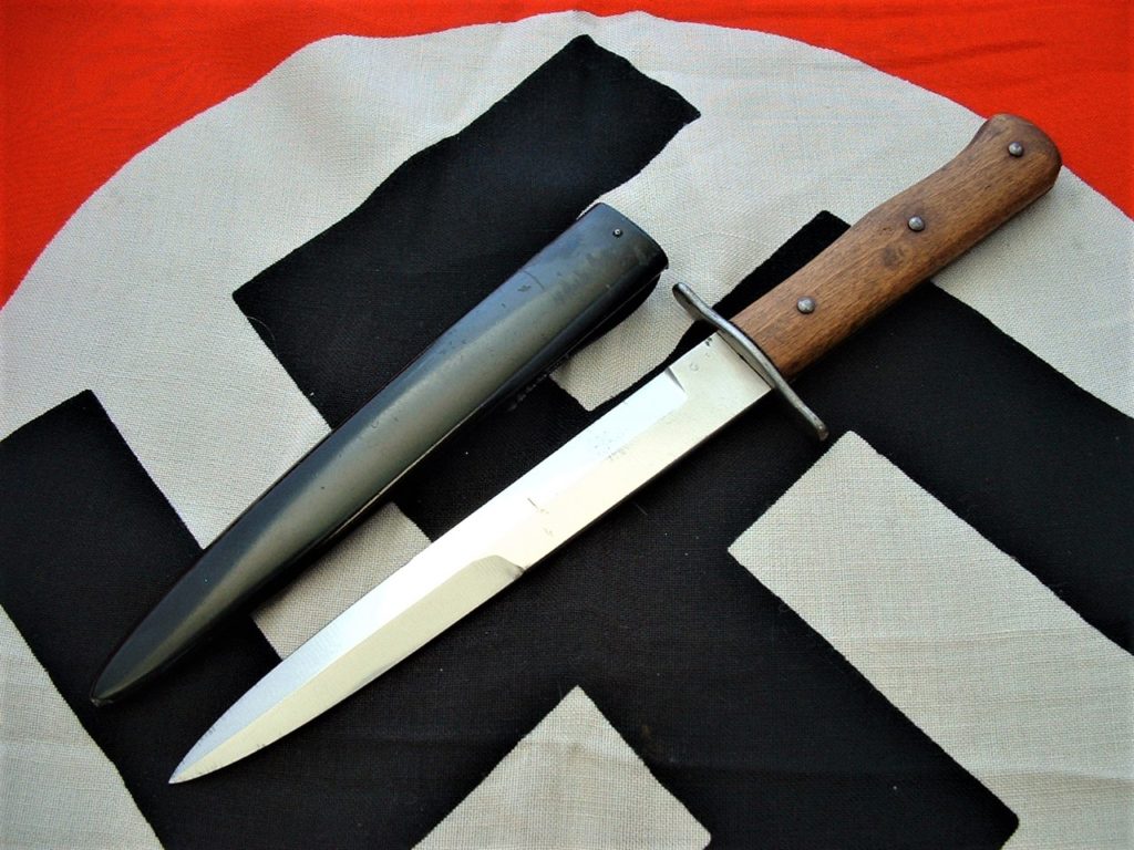 3rd Reich Luftwaffe Fighting Knife - D892 - 1