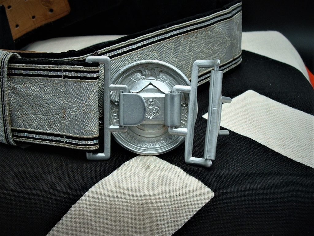 Allgemeine SS Officer's Brocade Rig - B179 - 6